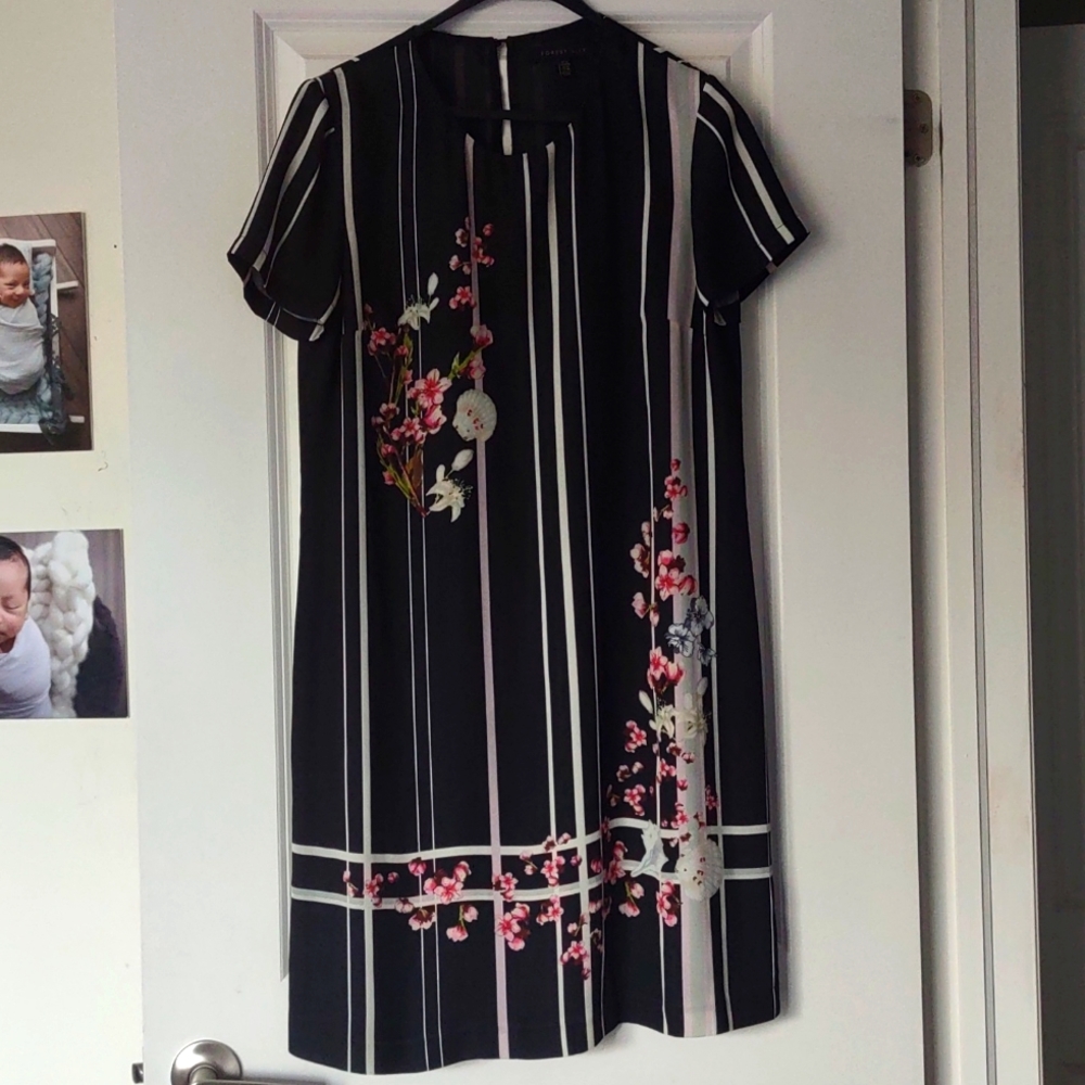 Forest lily shift dress